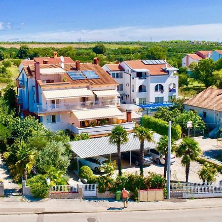Pansion Adria Hotel Sveti Filip i Jakov Ngoại thất bức ảnh