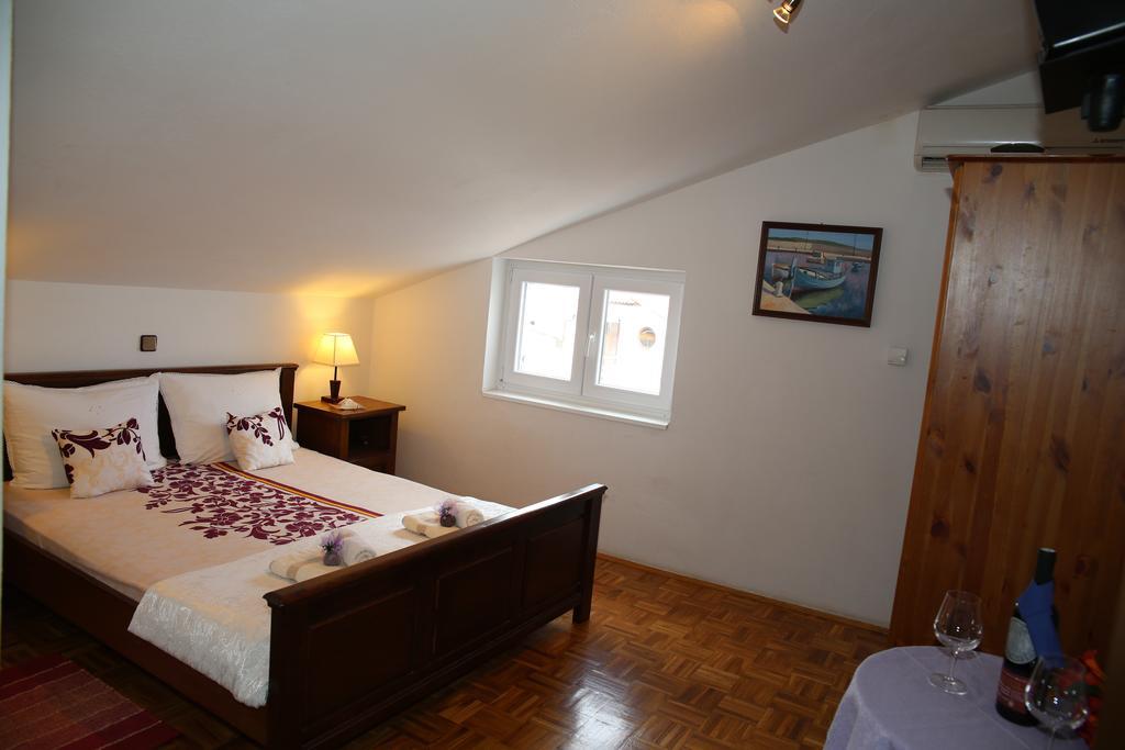 Pansion Adria Hotel Sveti Filip i Jakov Ngoại thất bức ảnh