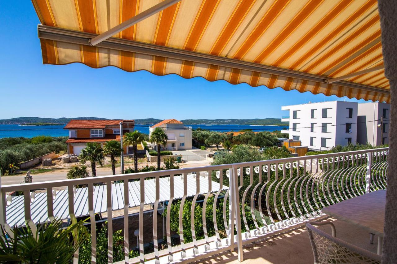 Pansion Adria Hotel Sveti Filip i Jakov Ngoại thất bức ảnh